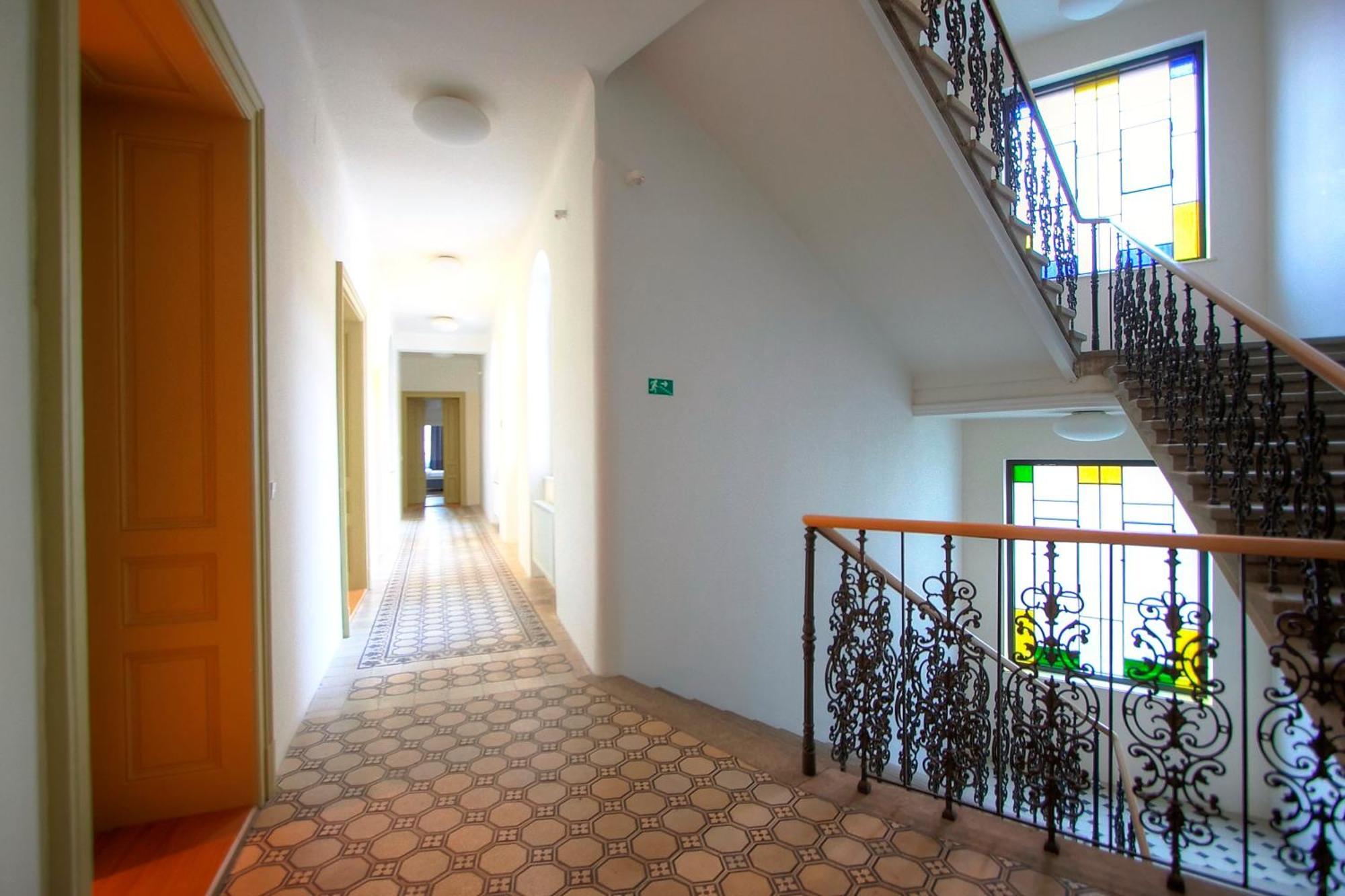 Bishop Apartments Брно Экстерьер фото