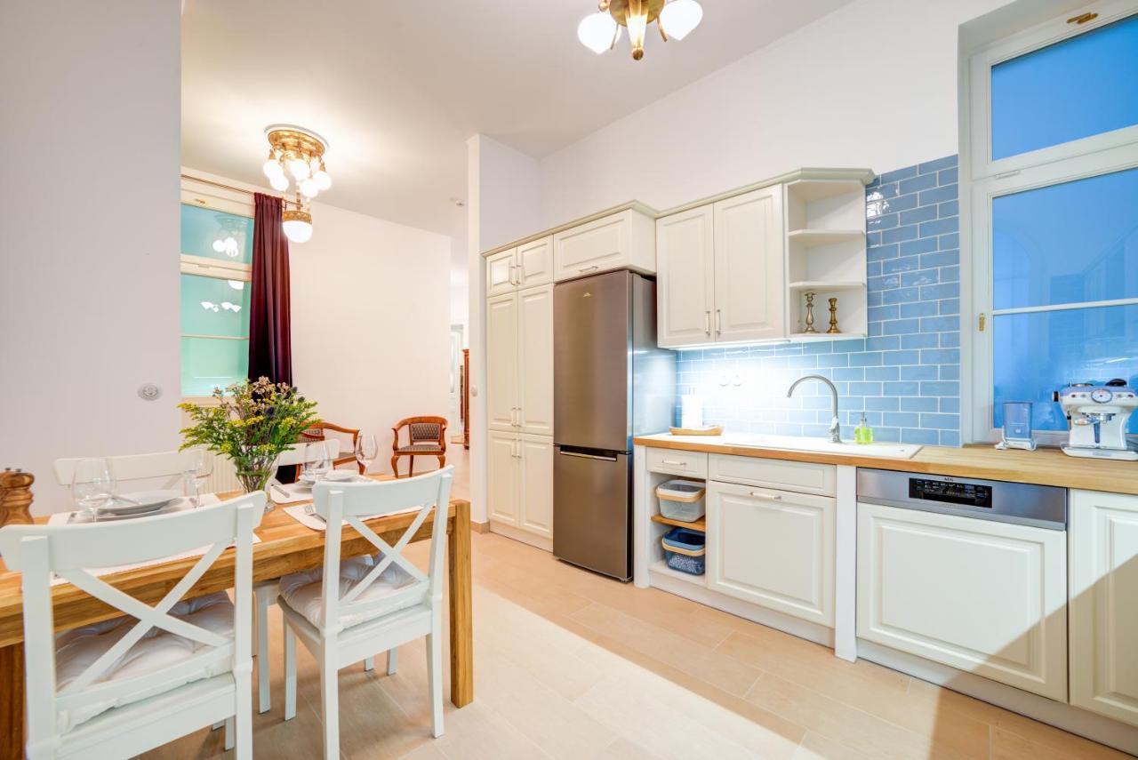 Bishop Apartments Брно Экстерьер фото